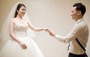 MC Thành Trung đưa vợ đi chọn váy cưới trước hôn lễ
